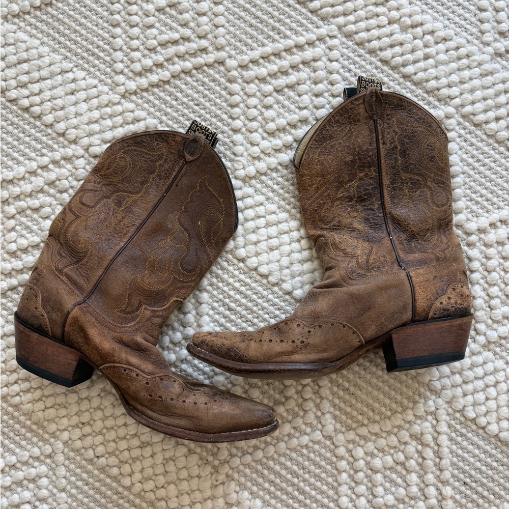 Justin Boots Tan and Brown Leather Cowboy Boots